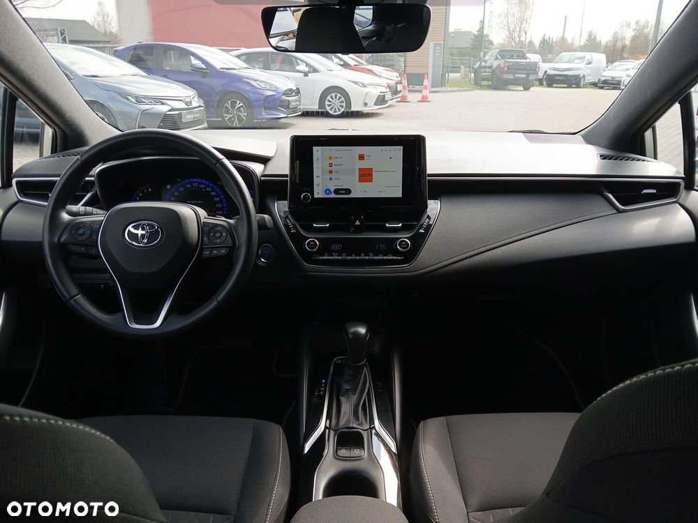 Toyota Corolla 2.0 Hybrid Comfort - 12