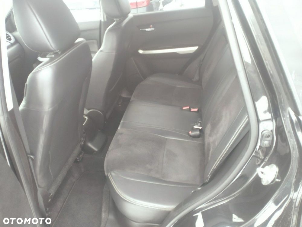 Suzuki Vitara - 12