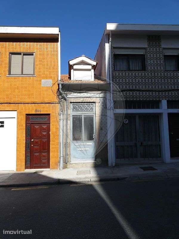Moradia T2 para venda - Grande imagem: 2/22