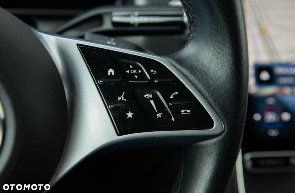 Mercedes-Benz GLC - 24