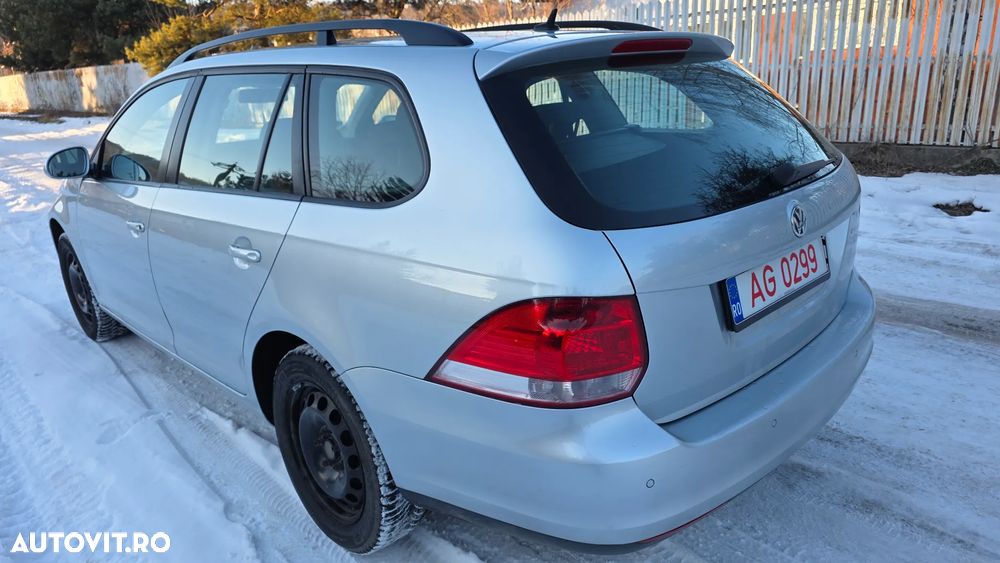 Volkswagen Golf 1.9 TDI DPF DSG Individual - 6