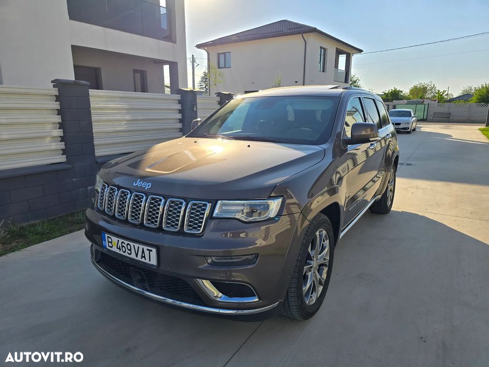 Jeep Grand Cherokee - 18