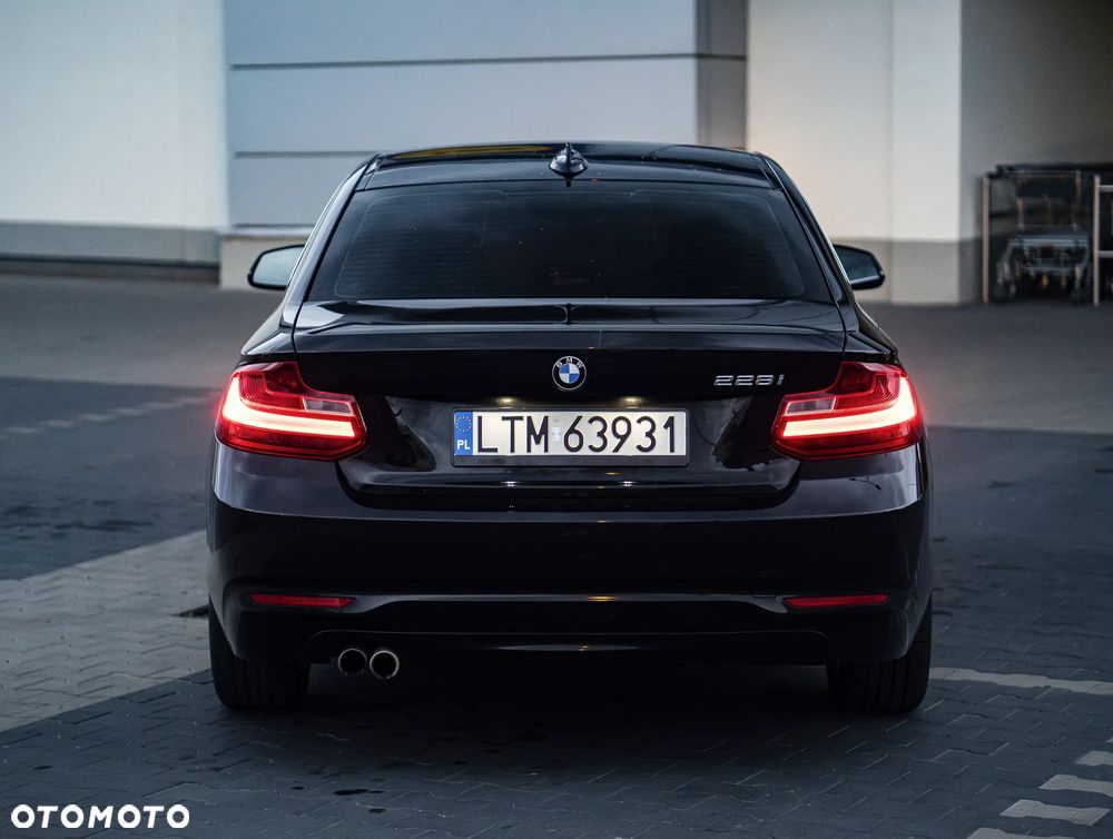 BMW Seria 2 228i - 3