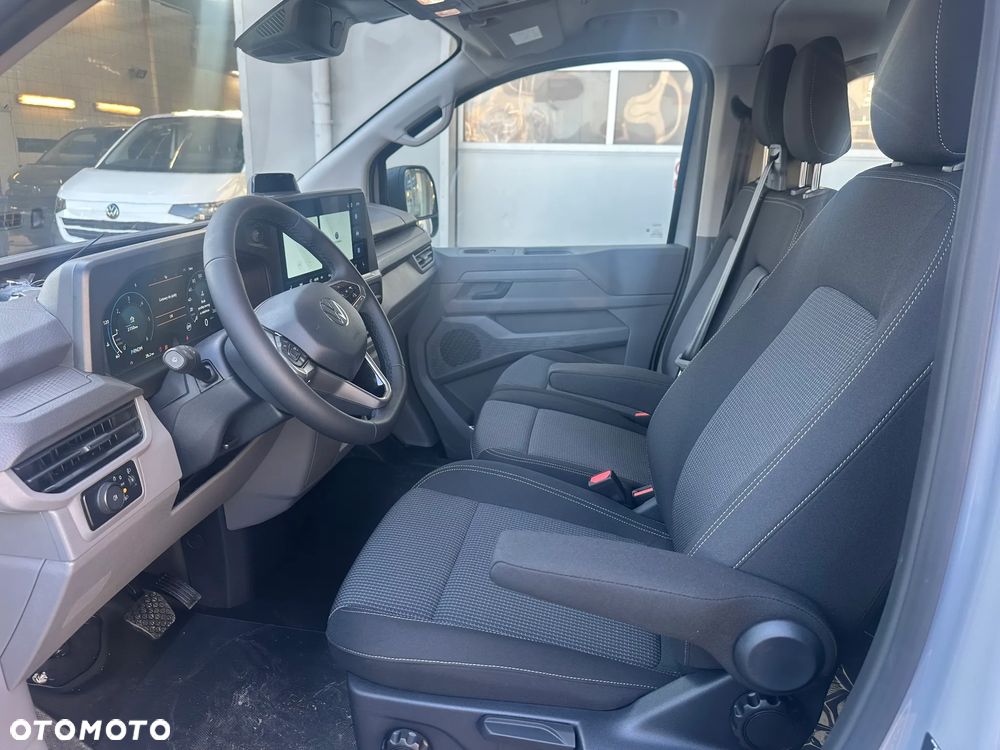 Volkswagen Transporter T7 Brygadowy - 6