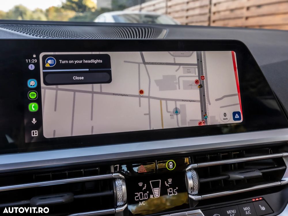 BMW Seria 3 320e Aut. M Sport - 8