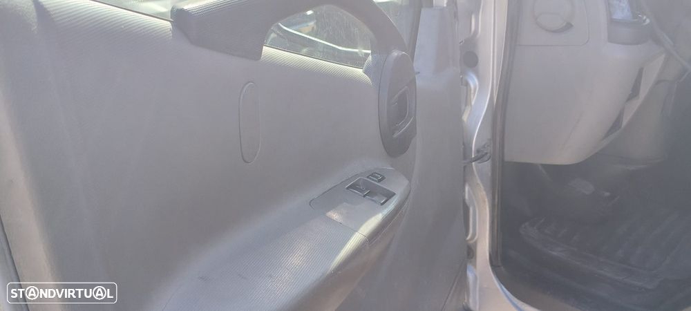 Nissan CABSTAR 2.5 BASCULANTE - 11
