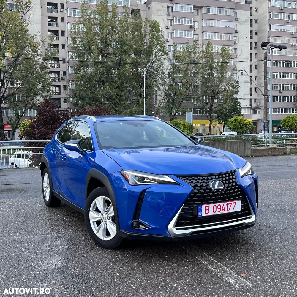 Lexus UX - 15