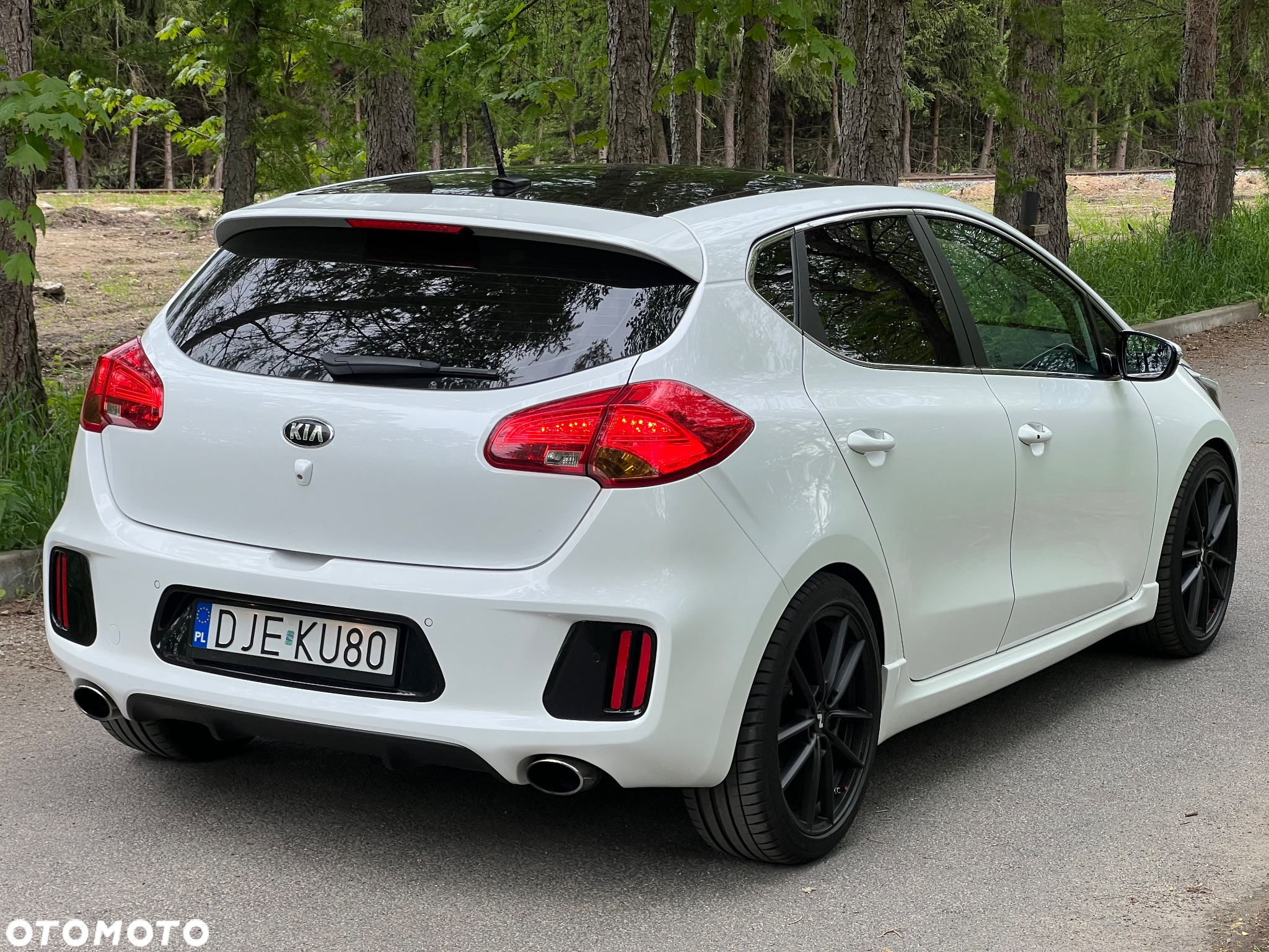 Kia Ceed Cee'd 1.6 T-GDI GT XL - 4