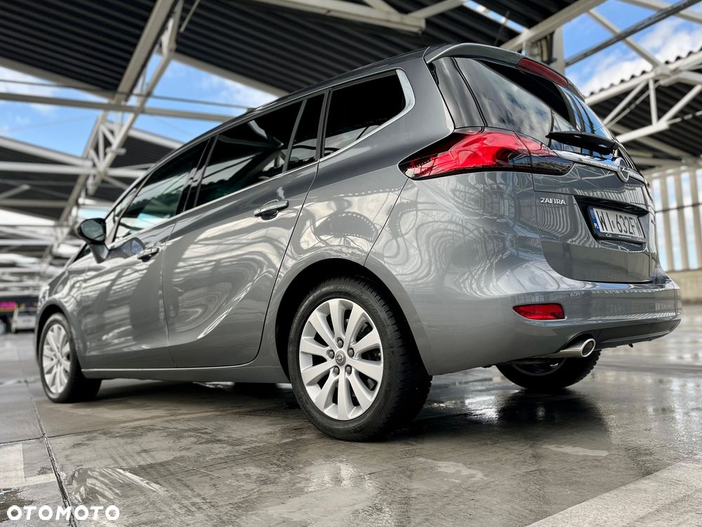 Opel Zafira - 2