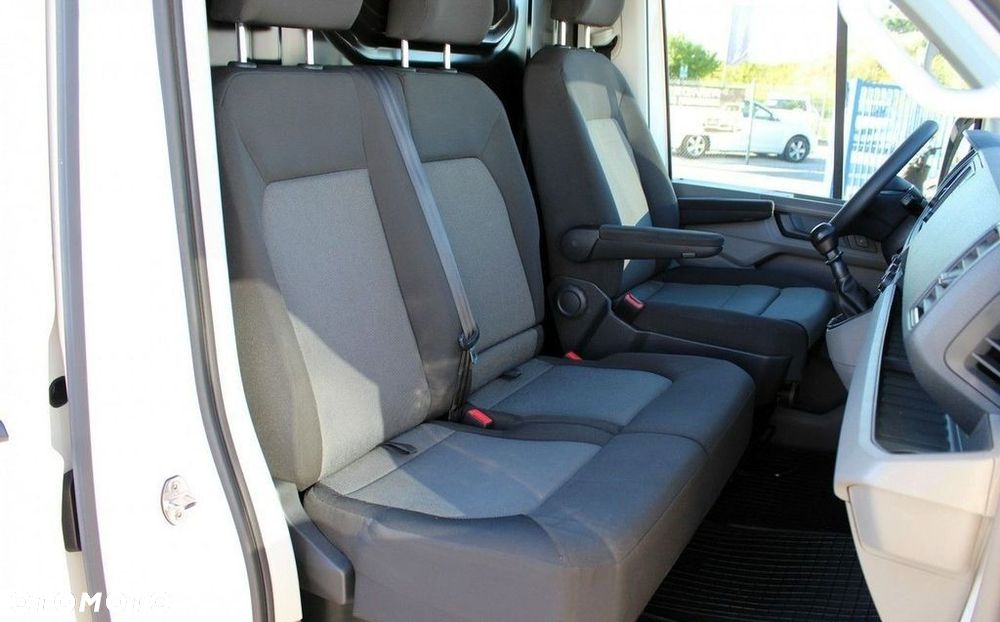 Volkswagen Crafter - 31