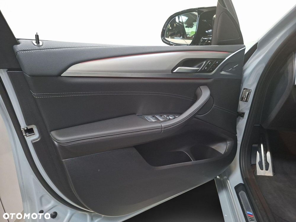 BMW X4 - 12