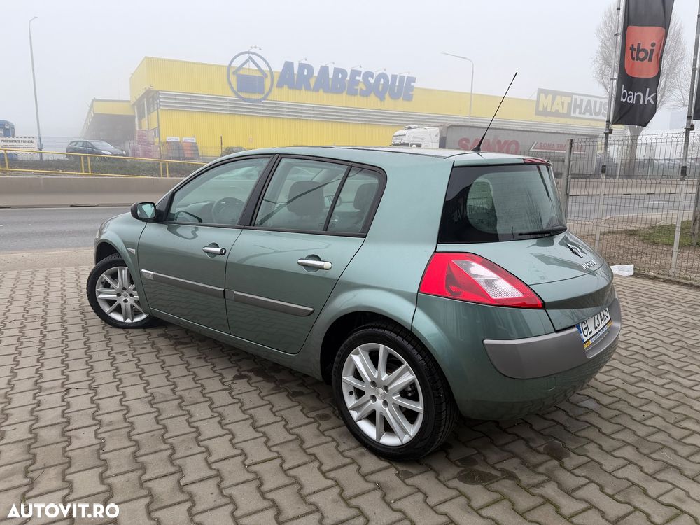 Renault Megane 1.4 Confort Authentique - 4