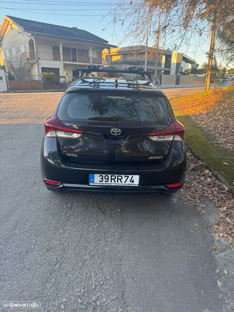 Toyota AURIS - 3