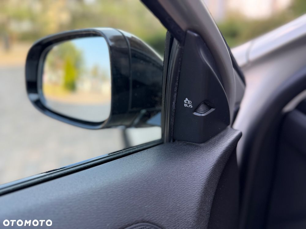 Volvo V40 Cross Country T3 Drive-E Dynamic Edition - 15