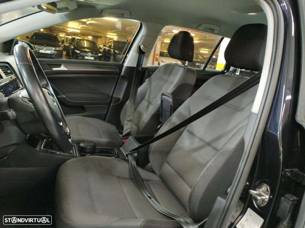 VW Golf Variant 1.6 TDi Confortline - 6