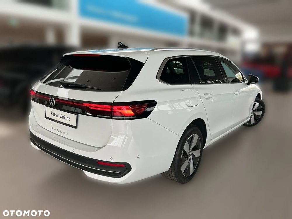 Volkswagen Passat - 5