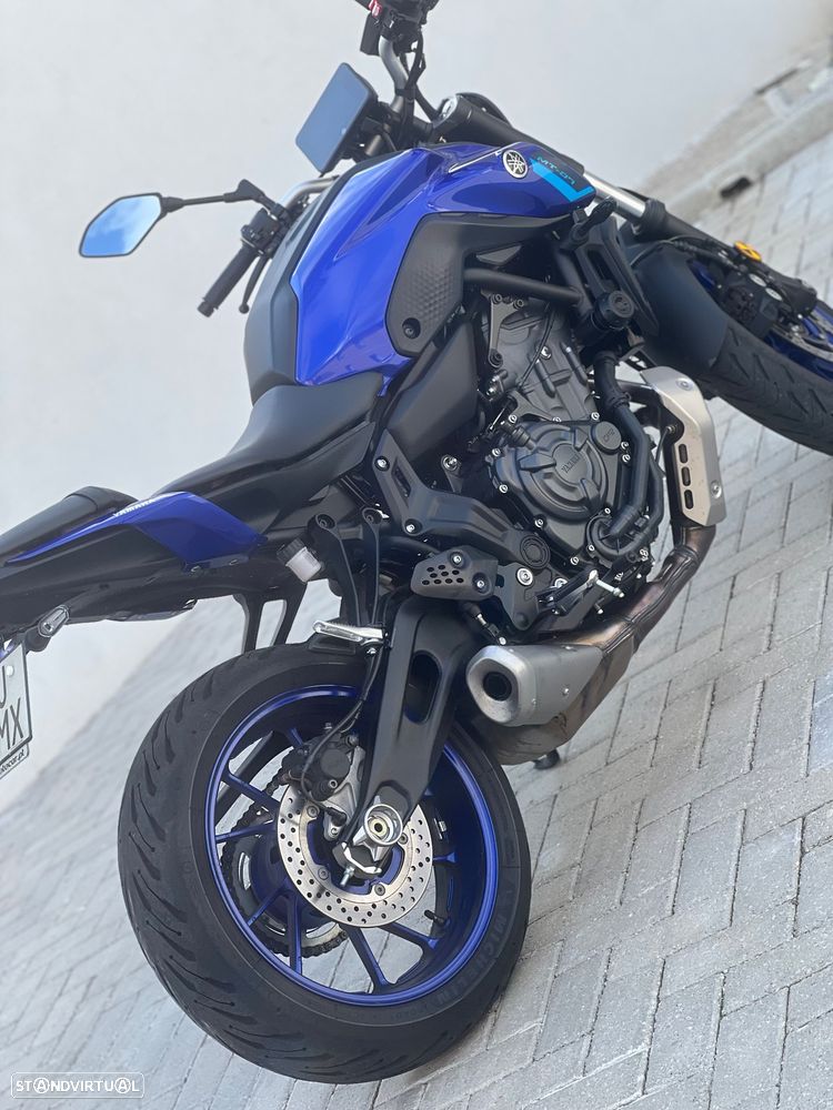 Yamaha MT-07 - 4