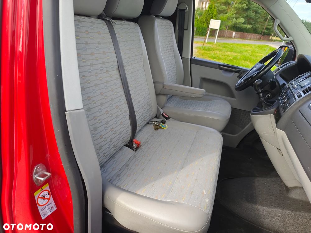 Volkswagen Transporter - 11