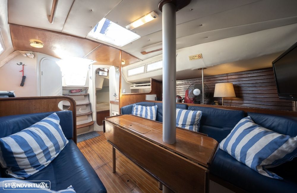 Beneteau First 32 - 8