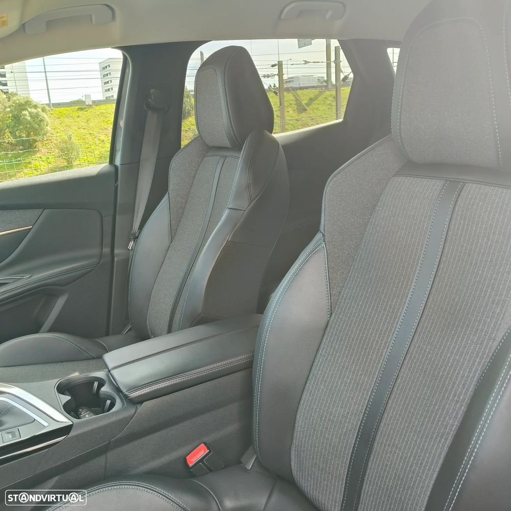 Peugeot 3008 1.5 BlueHDi Allure Pack - 9