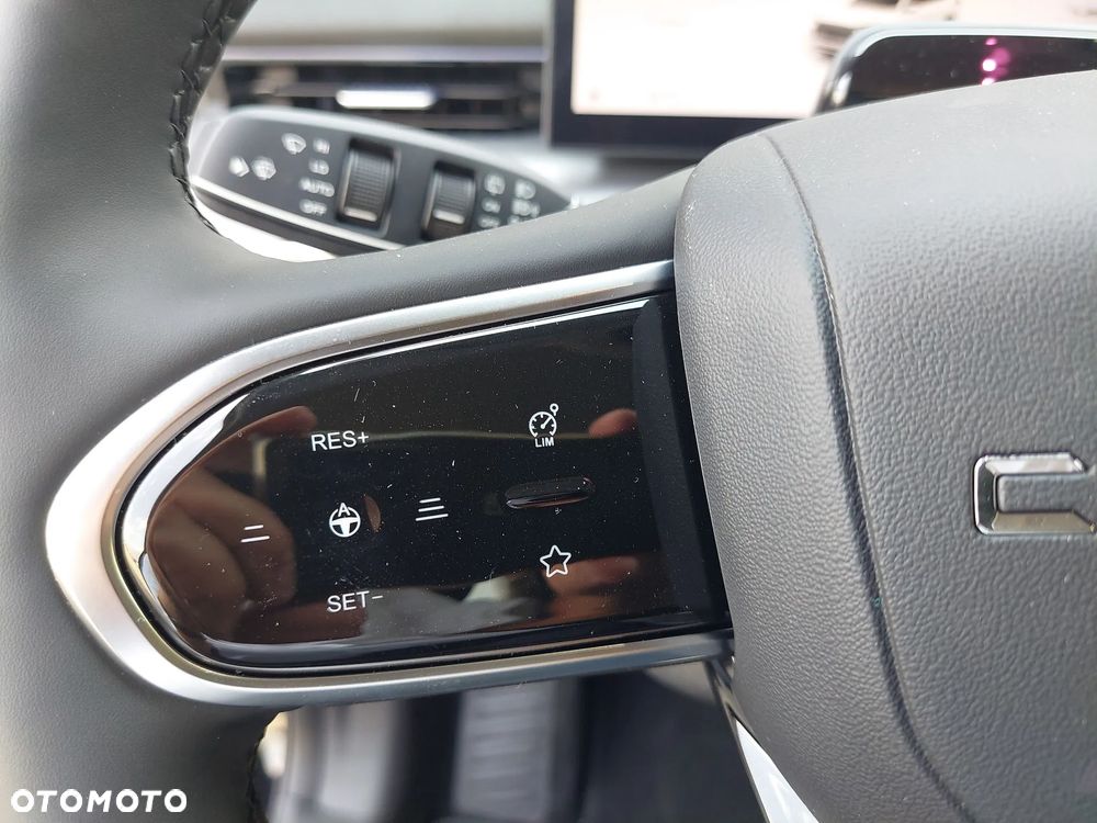 Chery Tiggo 8 1.5 T-GDI Super Hybrid Prestige DCT - 22
