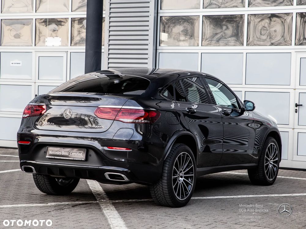 Mercedes-Benz GLC 300 de 4-Matic Business Edition - 6