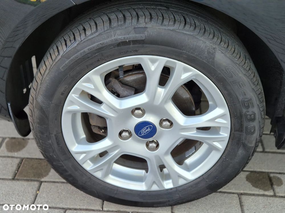 Ford Fiesta 1.25 Ambiente EU5 - 20