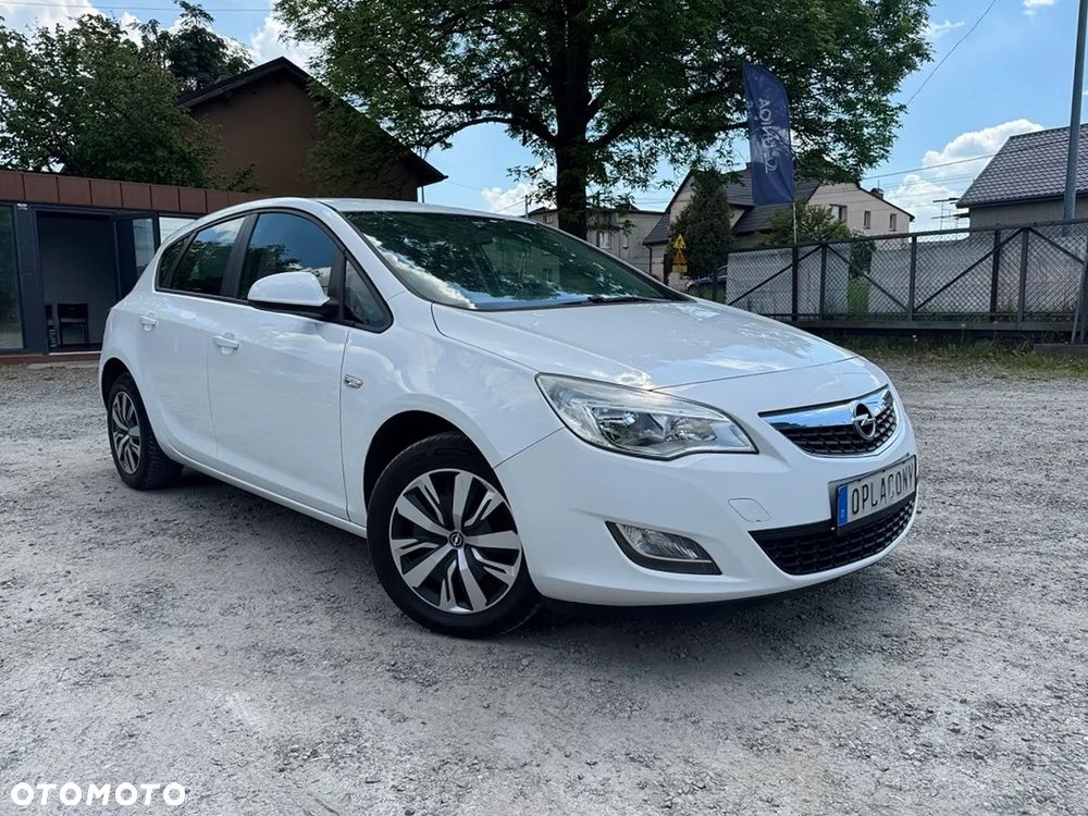 Opel Astra - 14
