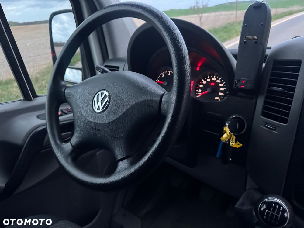 Volkswagen Crafter - 8