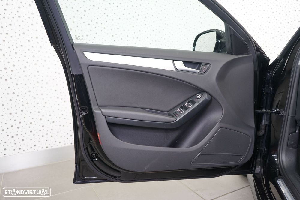 Audi A4 Avant 2.0 TDI Multitronic Business Line S-line - 20