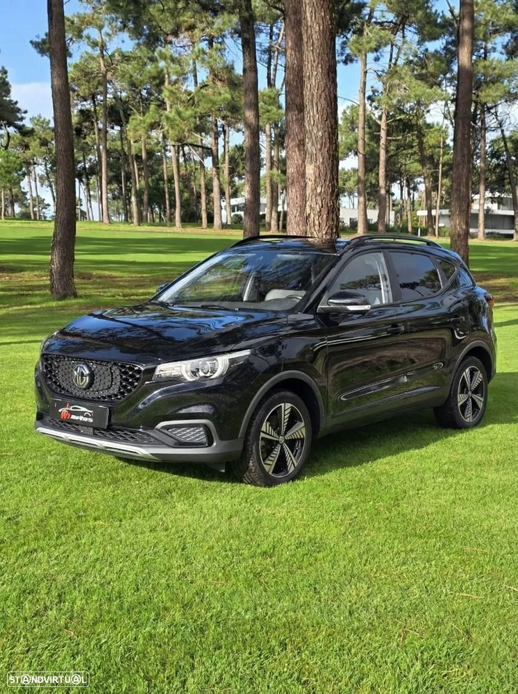 MG ZS EV 44.5 kWh Luxury - 3