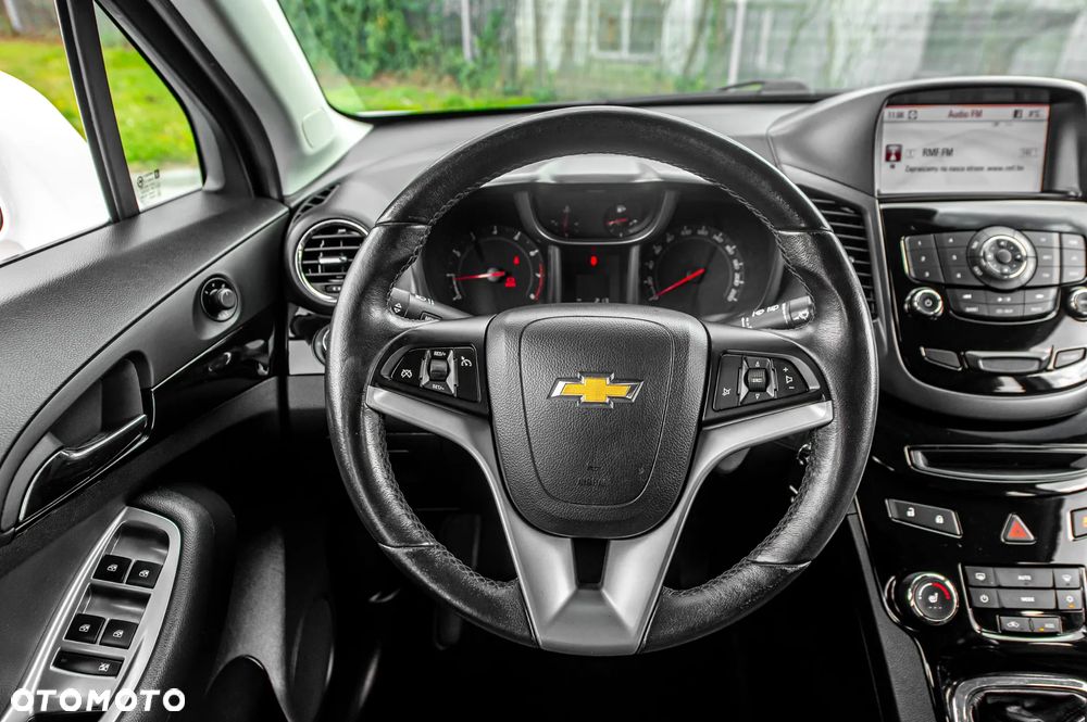 Chevrolet Orlando - 23