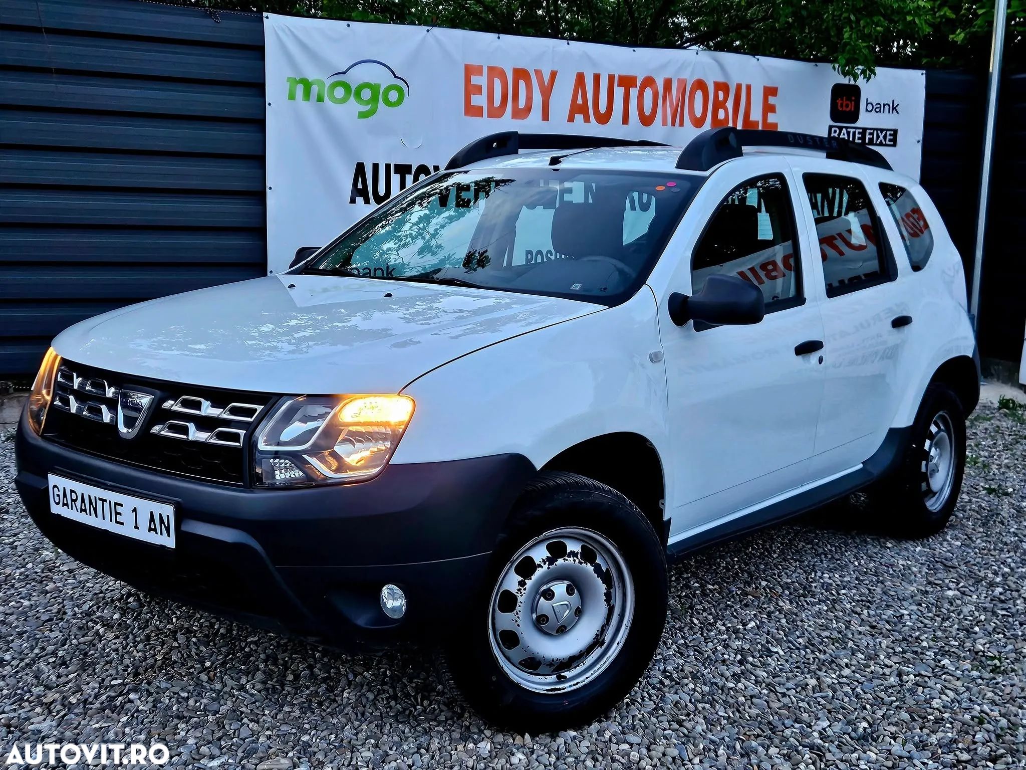 Dacia Duster 1.6 4x2 Ambiance - 1