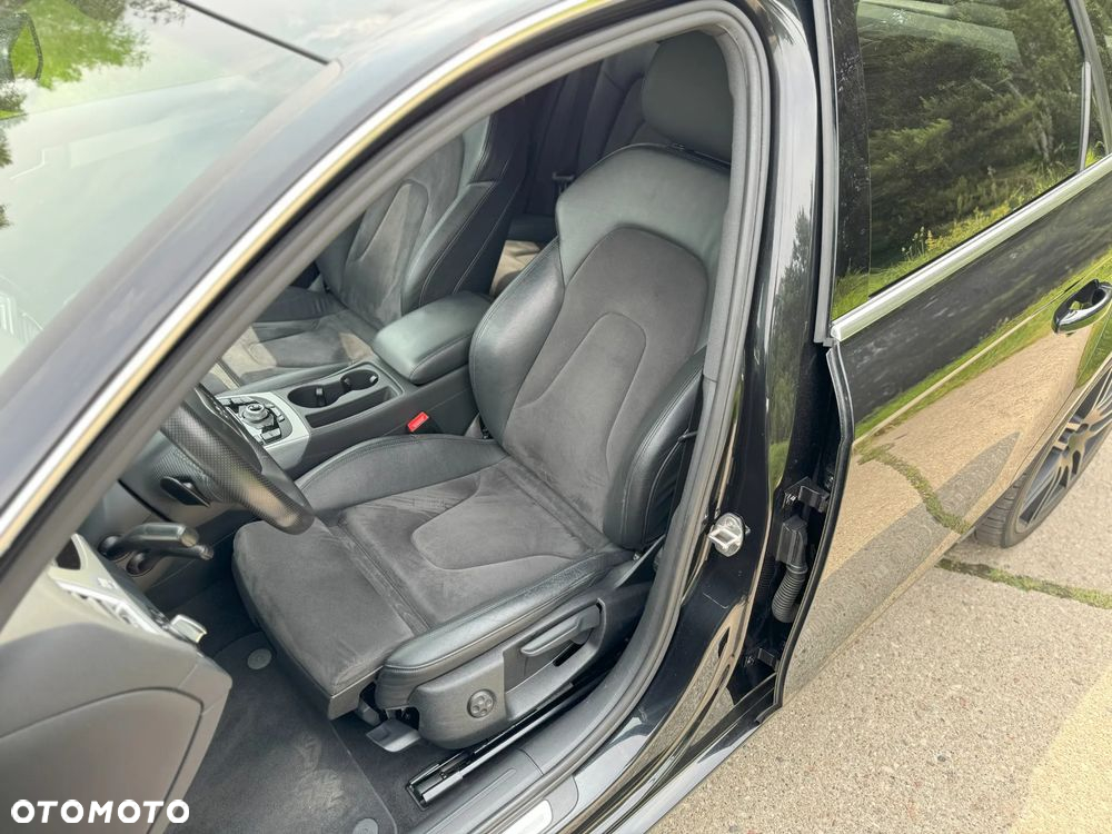 Audi A4 2.0 TFSI Quattro S tronic - 24