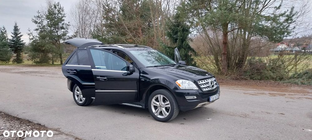 Mercedes-Benz ML 350 BlueTEC 4-Matic - 10