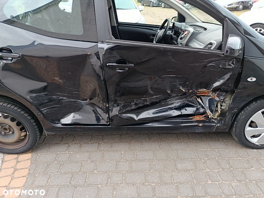 Toyota Aygo - 8