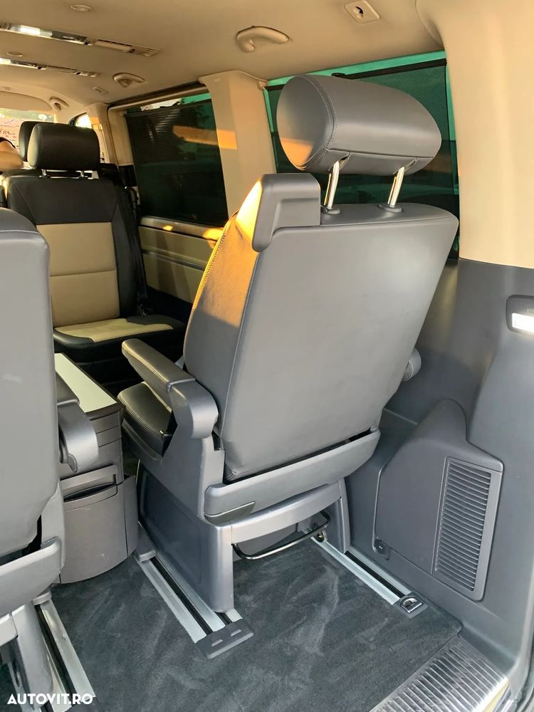 Volkswagen Multivan - 4