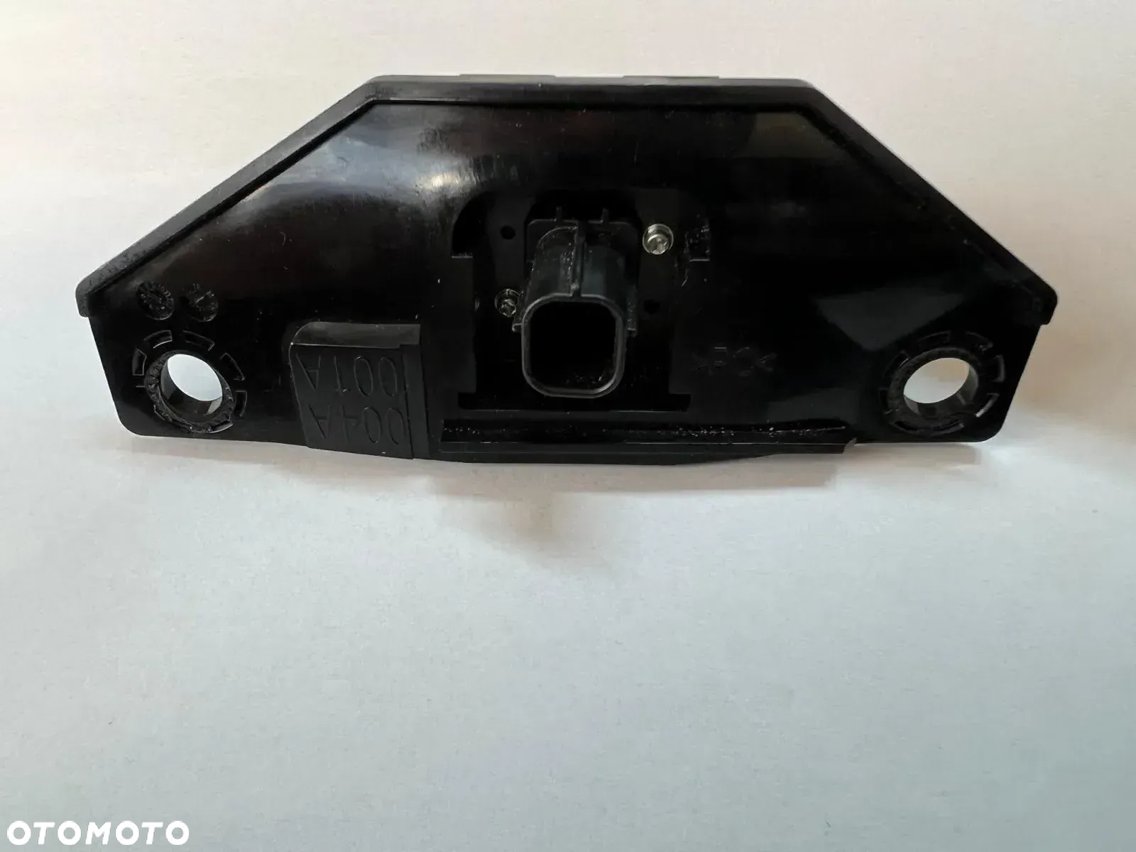 Toyota Auris Kamera cofania tył tylna klapy bagażnika 8679002010 - 4