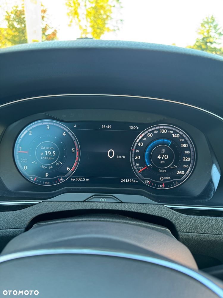 Volkswagen Passat - 18