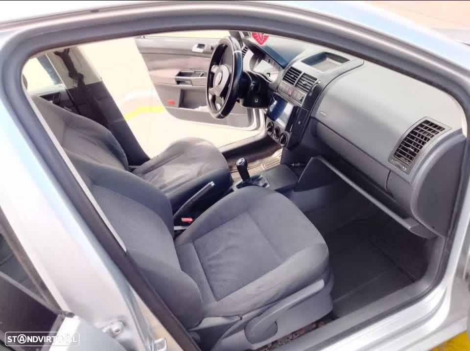 VW Polo 1.2 - 6
