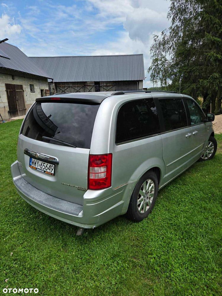 Chrysler Grand Voyager - 4