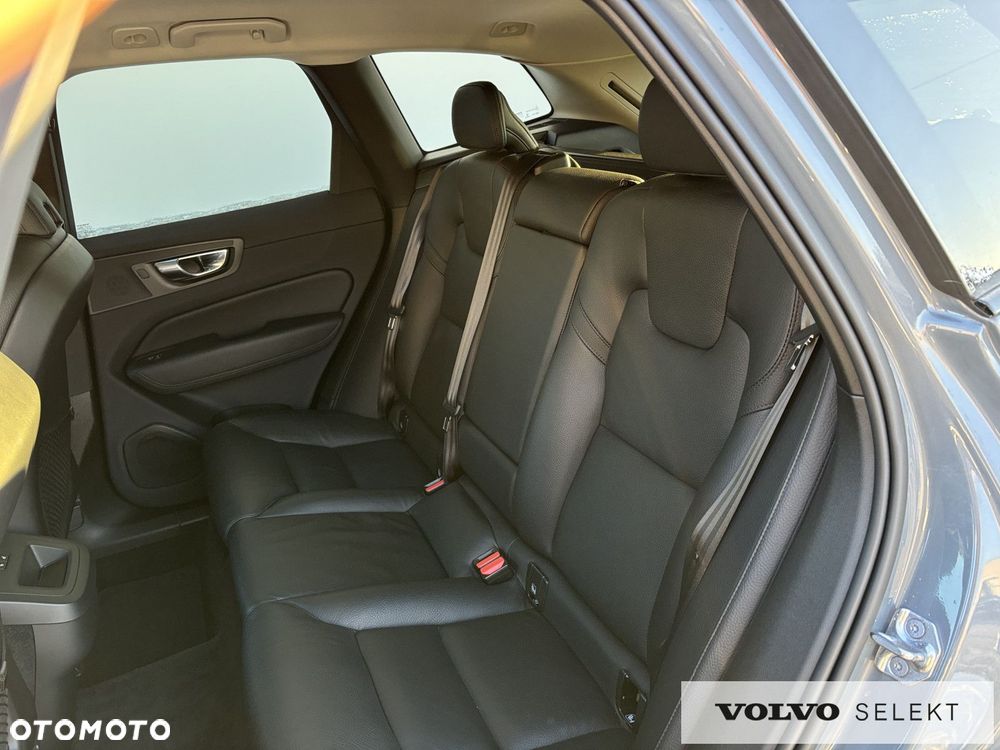 Volvo XC 60 - 12