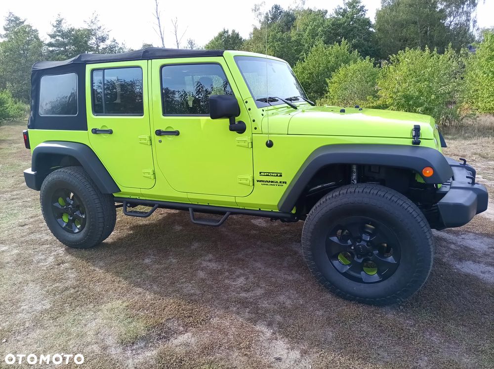 Jeep Wrangler - 5