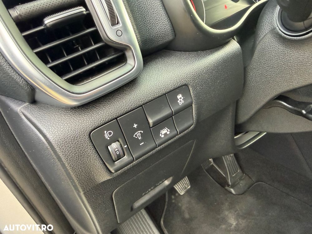 Kia Sportage 1.7 CRDI 2WD Attract - 14