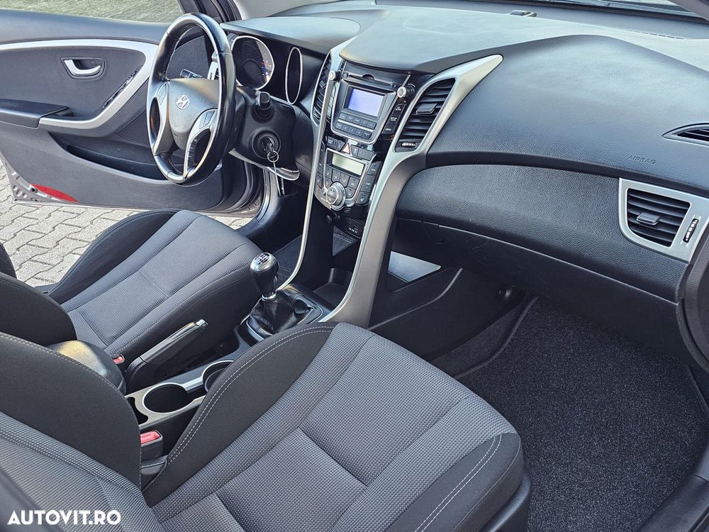 Hyundai i30 i30cw 1.6 CRDi Style - 15