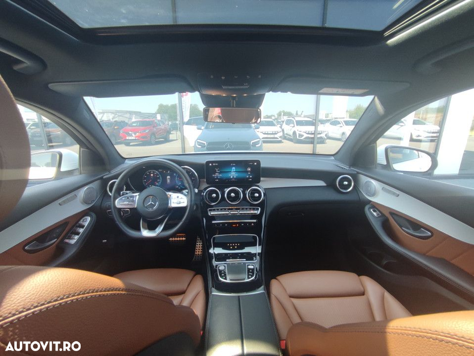 Mercedes-Benz GLC Coupe 300 d 4MATIC - 10