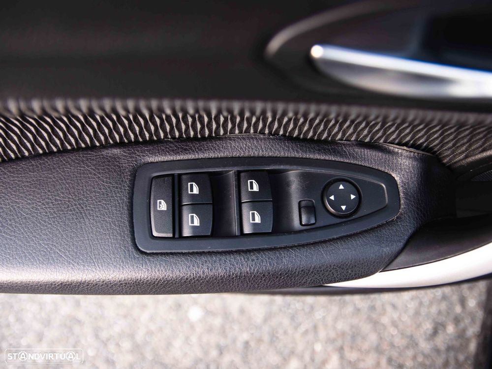 BMW 116 d EfficientDynamics - 35