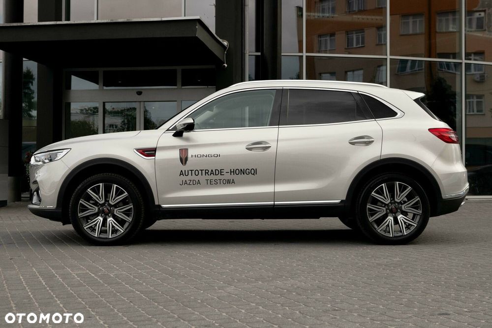 Hongqi HS5 - 13