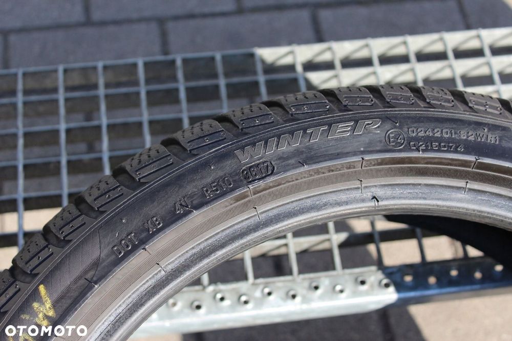 1x 225/40R18 92V XL PIRELLI WINTER SOTTOZERO 3 17r 6,5mm - 5