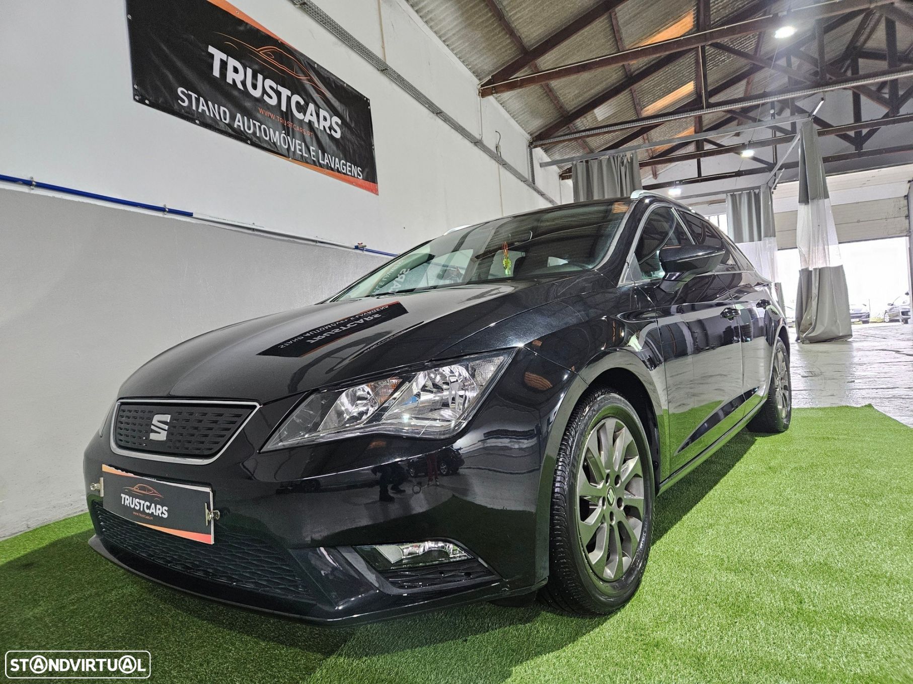 SEAT Leon ST 1.6 TDI Reference Ecomotive - 1